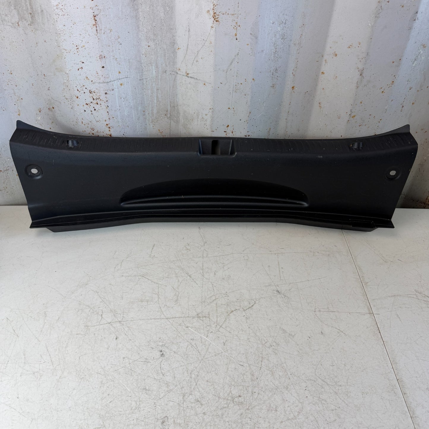 2015-2021 MERCEDES-BENZ W205 C300 REAR TRUNK LID SILL SCUFF PLATE TRIM COVER OEM