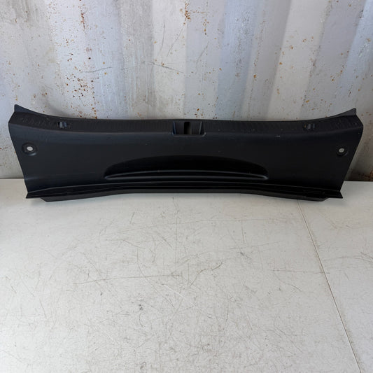 2015-2021 MERCEDES-BENZ W205 C300 REAR TRUNK LID SILL SCUFF PLATE TRIM COVER OEM