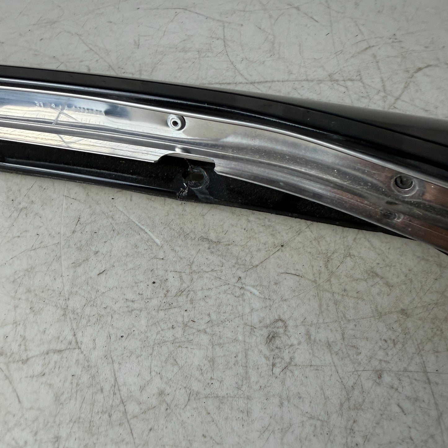 2014-2019 CHEVY CORVETTE RIGHT WINDSHIELD PILLAR APPLIQUE TRIM PANEL COVER OEM