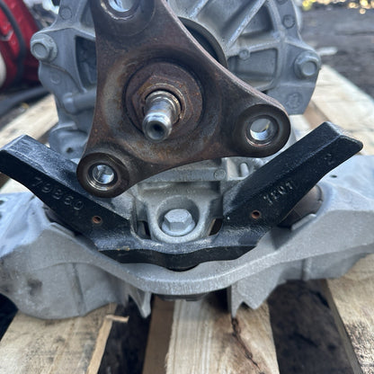 2018 Chevrolet Camaro Automatic Transmission Assembly OEM 6.2L RWD 30K Miles