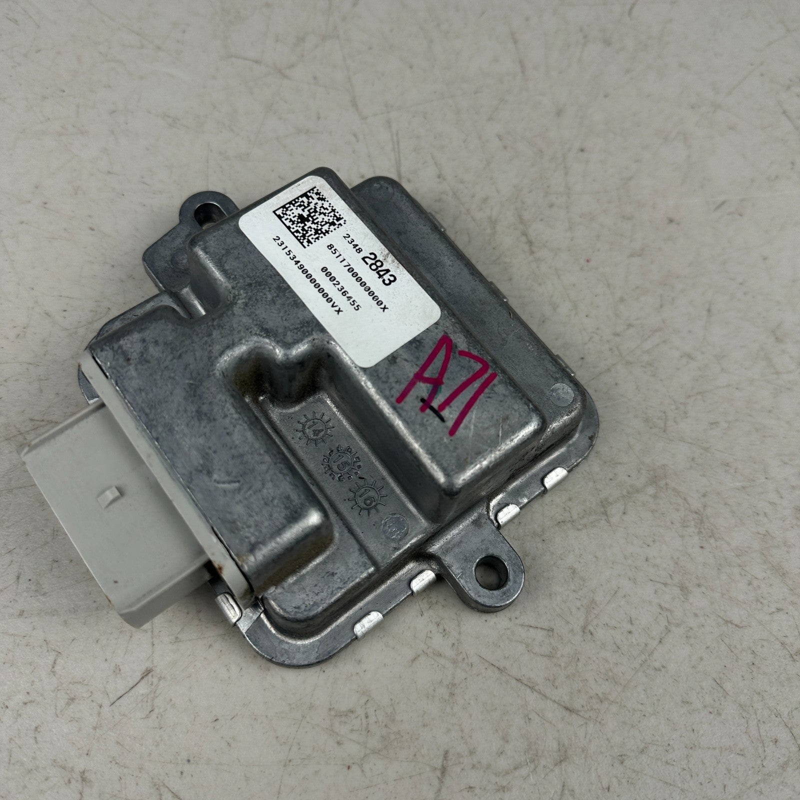 2014-2019 CHEVROLET CORVETTE STINGRAY C7 FUEL PUMP CONTROL MODULE 23482843 OEM