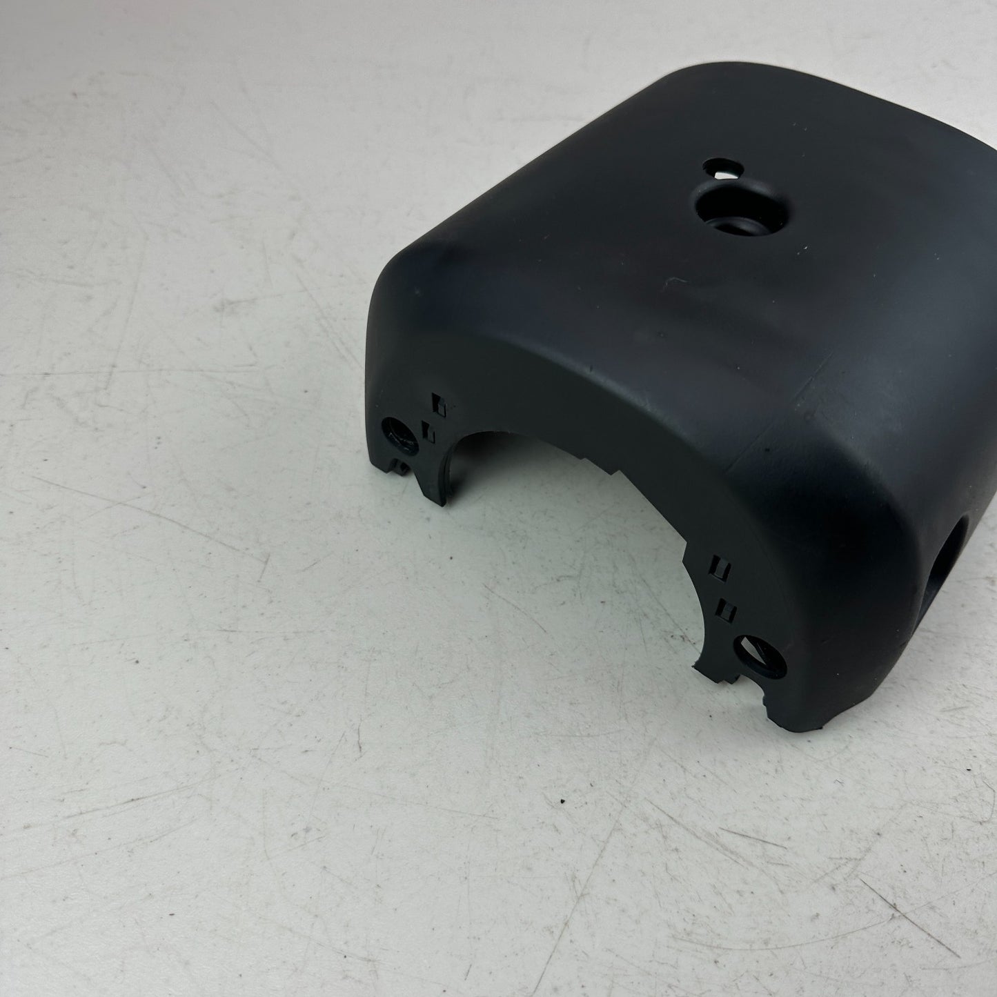 14-19 CORVETTE STEERING COLUMN HOUSING LOWER COVER TRIM W/ ANTI-THEFT MODULE OEM