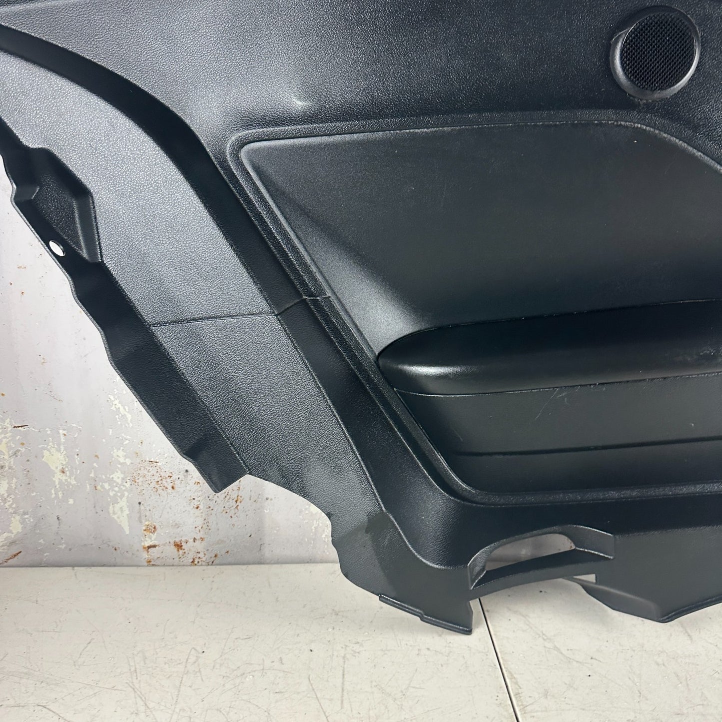 2015-2023 DODGE CHALLENGER REAR LEFT DRIVER SIDE DOOR TRIM PANEL 5RG67DX9AC OEM