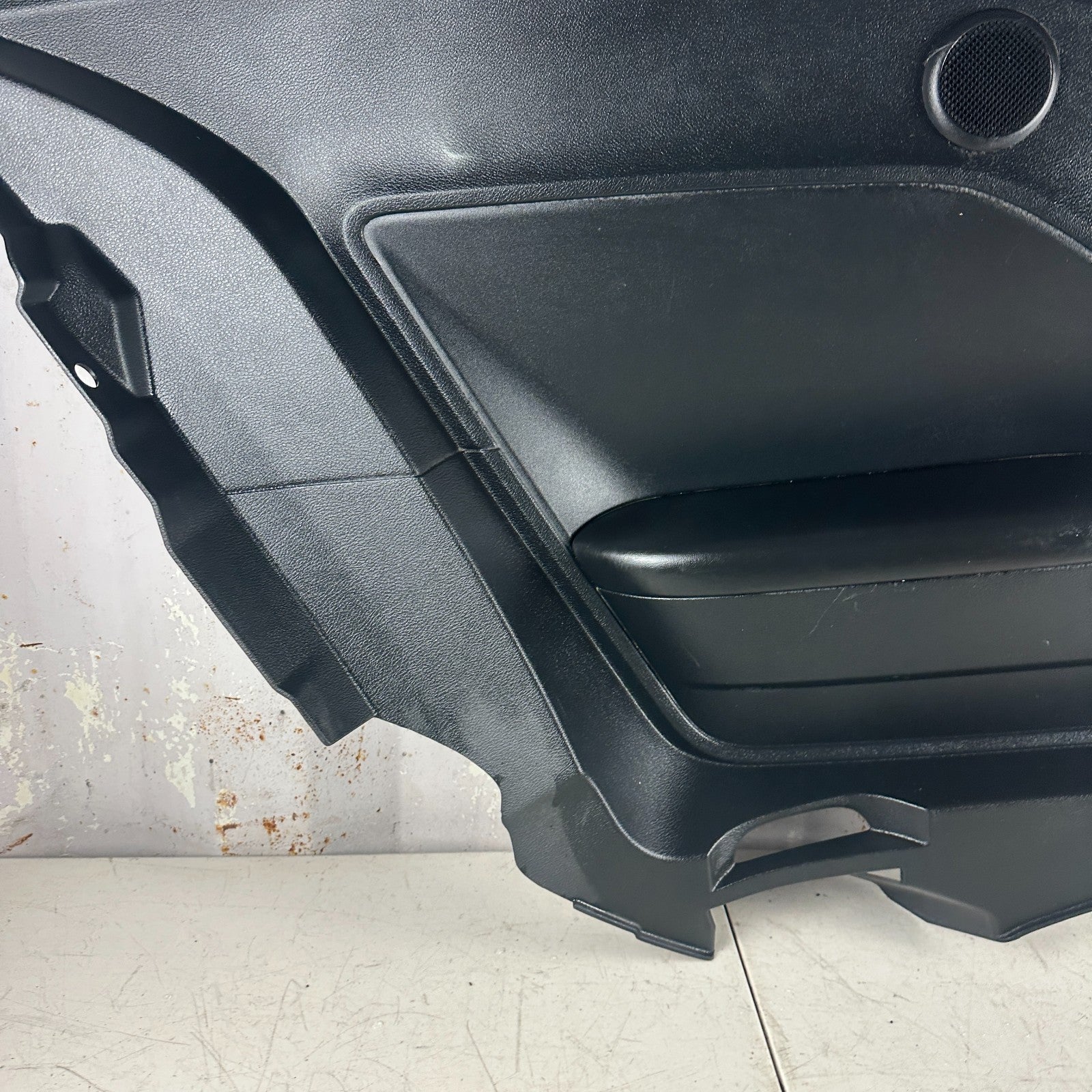 2015-2023 DODGE CHALLENGER REAR LEFT DRIVER SIDE DOOR TRIM PANEL 5RG67DX9AC OEM