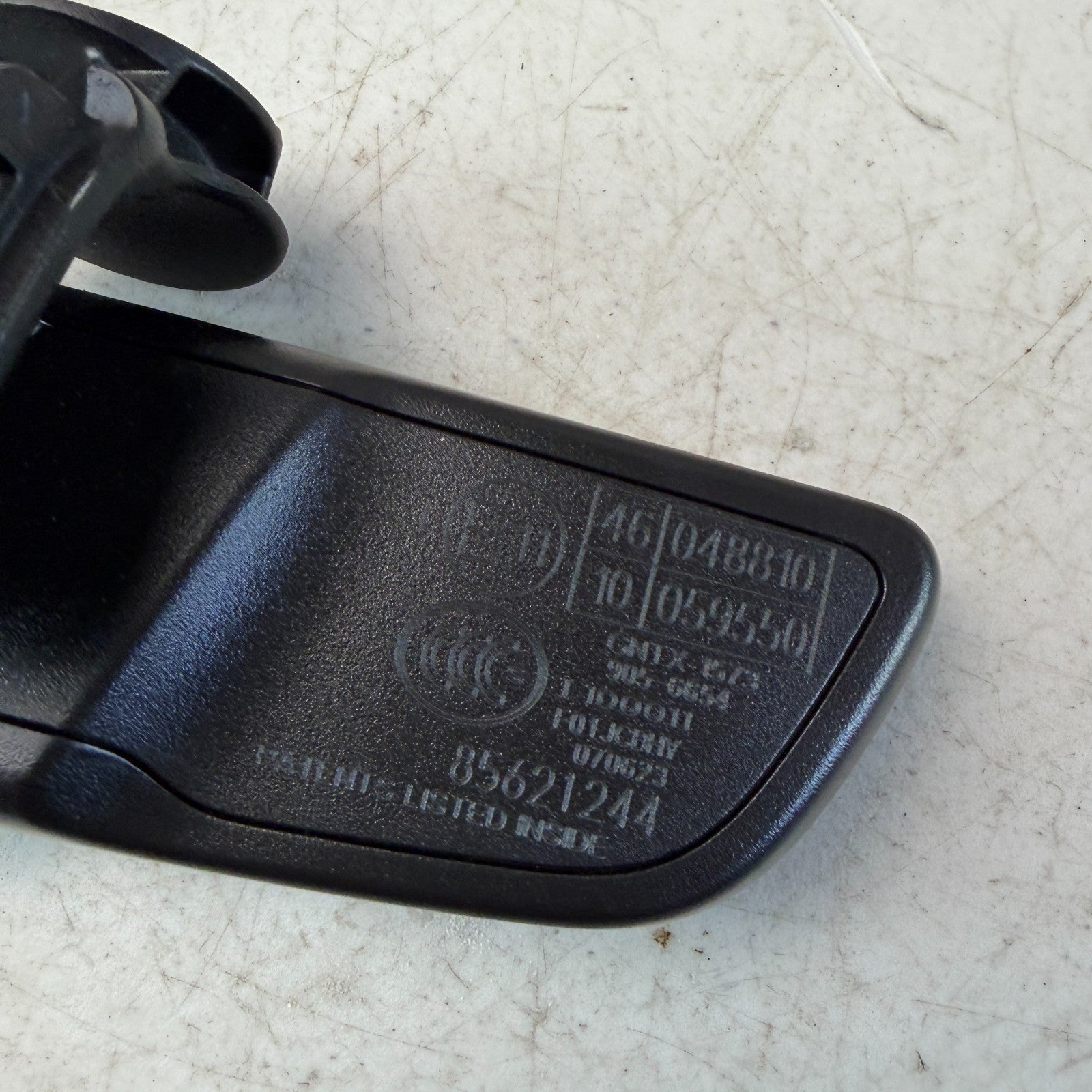 16-24 CHEVROLET CAMARO FRONT WINDSHIELD INTERIOR REAR VIEW MIRROR 85621244 OEM