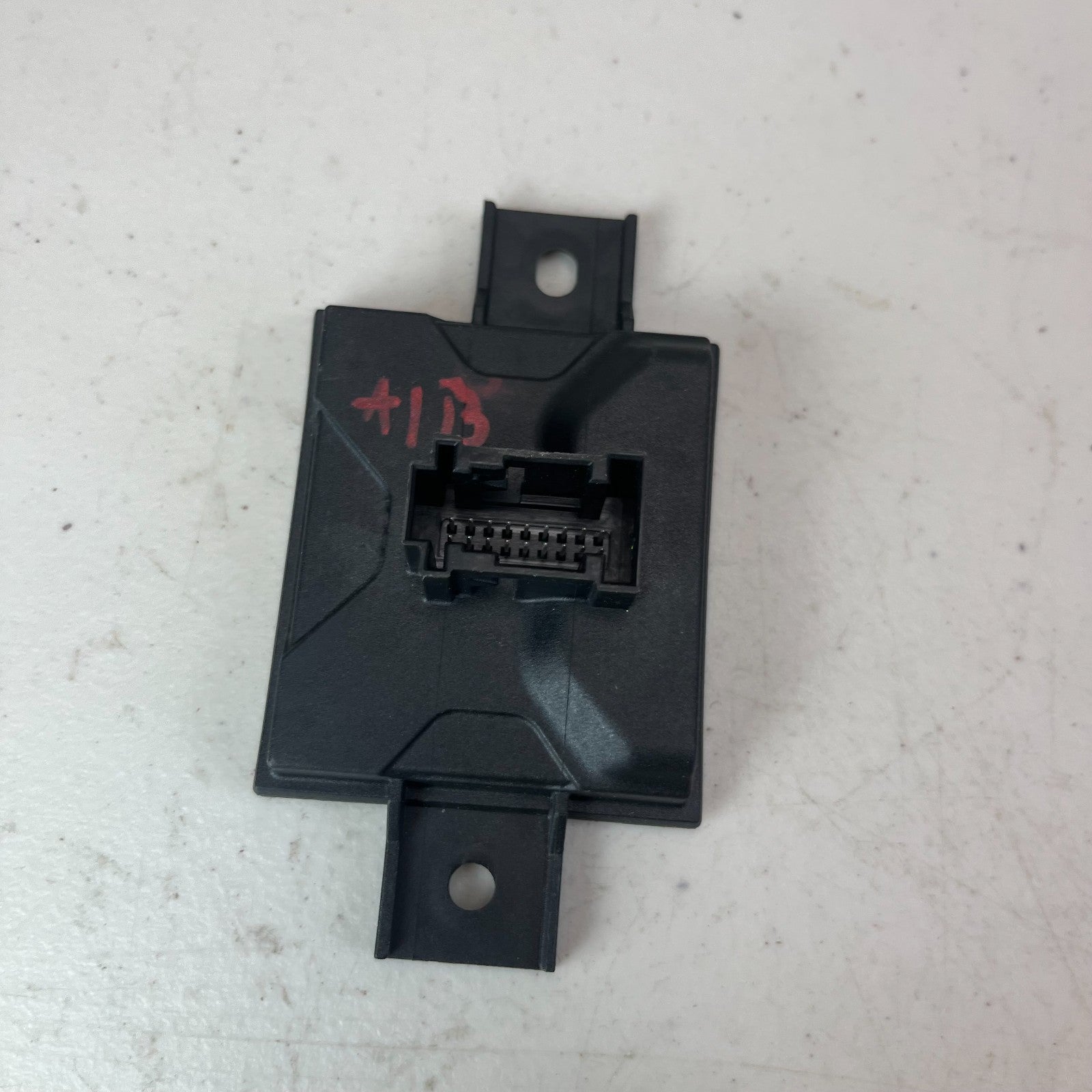 2015-2018 MERCEDES C300 REAR VIEW CAMERA PARK ASSIST CONTROL MODULE A2229000905