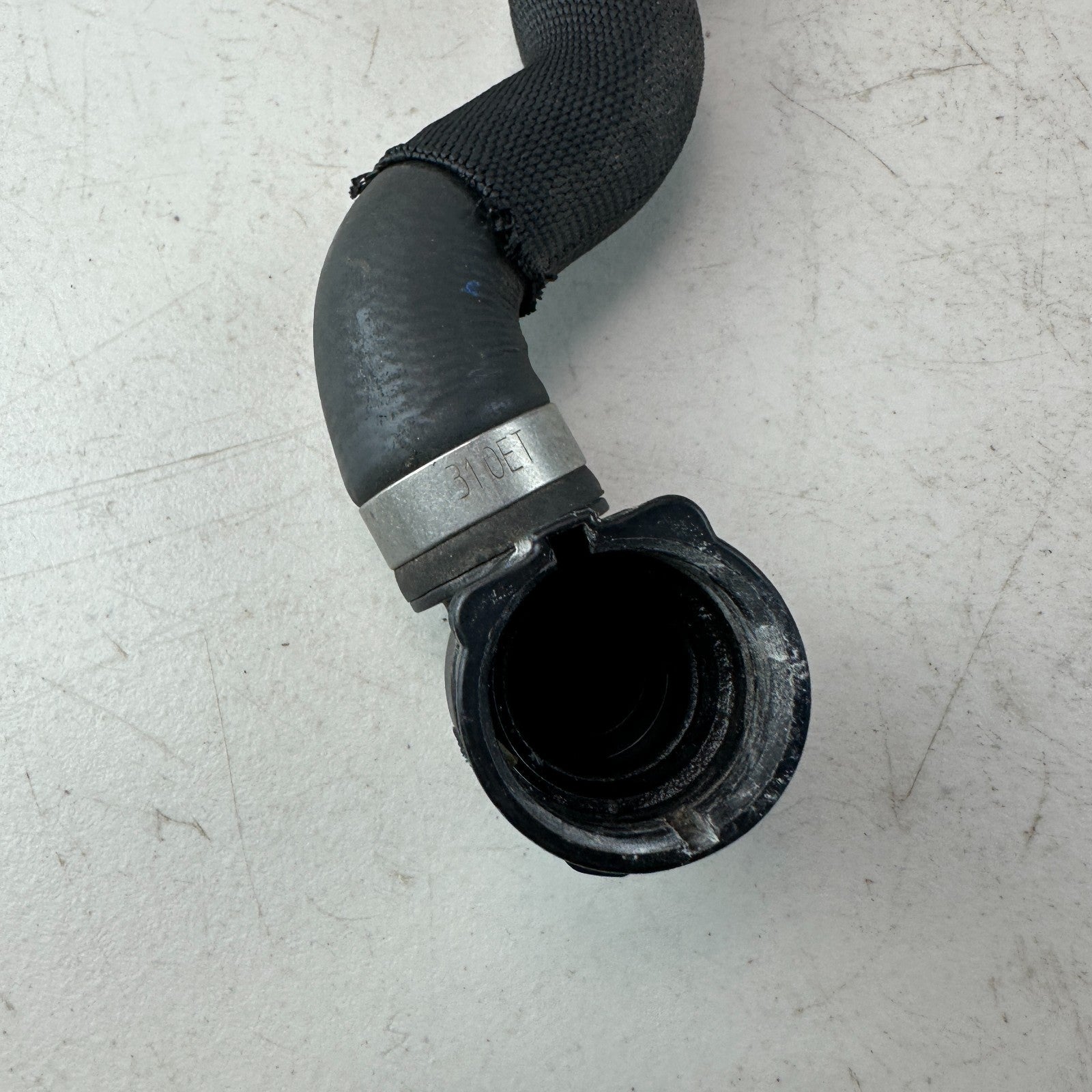 2015-2018 MERCEDES W205 C300 2.0L RADIATOR COOLANT HOSE TUBE PIPE A2055014784