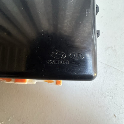 2011 - 2014 HYUNDAI SONATA BODY CONTROL MODULE BCU BCM 95400-3Q004 OEM