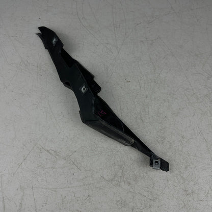 14-19 CORVETTE RIGHT PASSENGER SIDE A-PILLAR WINDSHIELD FRAME LOWER BRACKET OEM