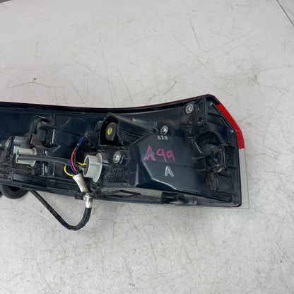 2020-22 TOYOTA COROLLA REAR RIGHT PASSENGER OUTER TAIL LIGHT TAILLIGHT LAMP OEM