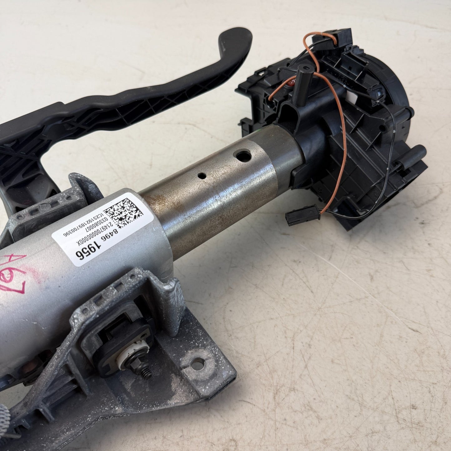 2018-2024 CHEVROLET CAMARO MANUAL ADJUSTMENT STEERING COLUMN SHAFT W/ PEDAL OEM