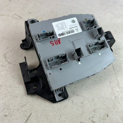 2015-2021 MERCEDES W205 C300 FRONT SAM FUSE BOX CONTROL MODULE A2059009321 OEM