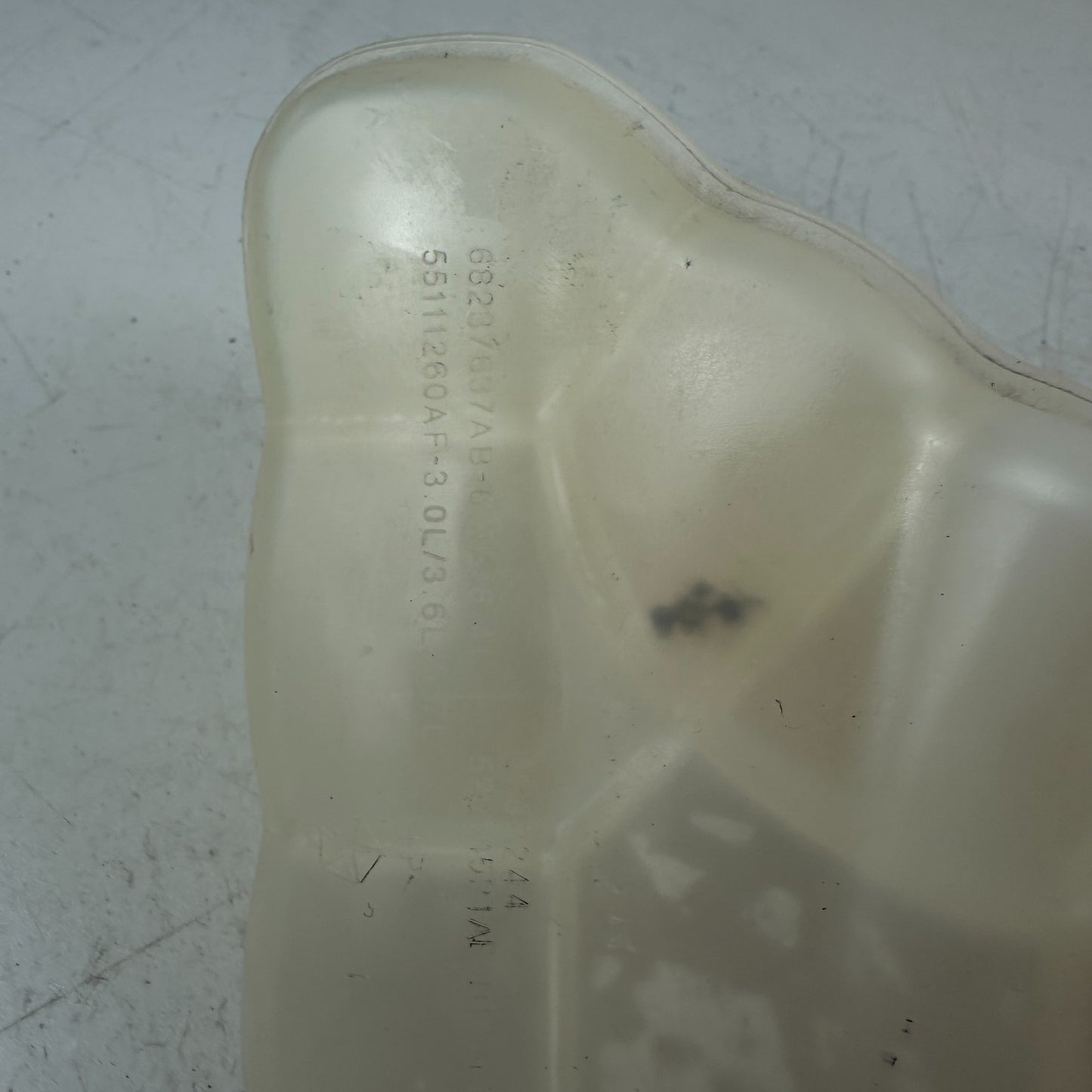 2011 - 2023 DODGE CHARGER 3.6L ENGINE RADIATOR COOLANT RECOVERY BOTTLE TANK OEM