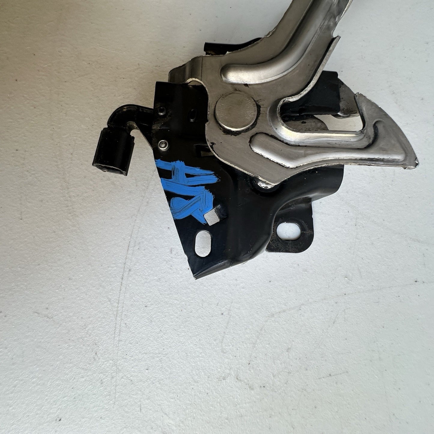 2013-17 Honda Accord Hood Latch Used OEM