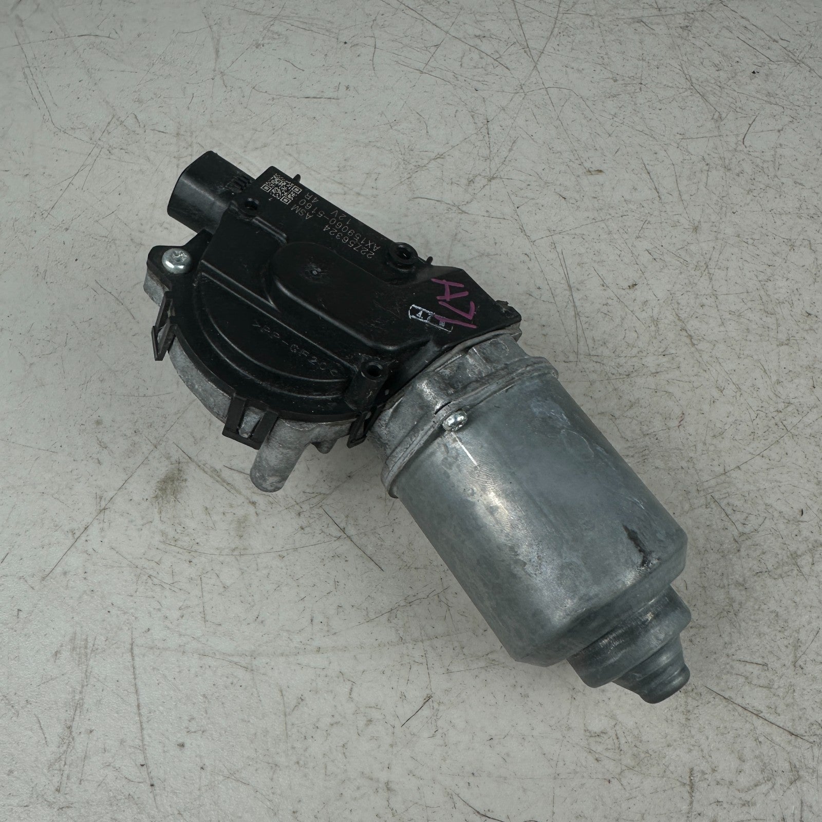 2014-2019 CHEVROLET CORVETTE FRONT WINDSHIELD ELECTRIC WIPER MOTOR 22756324 OEM