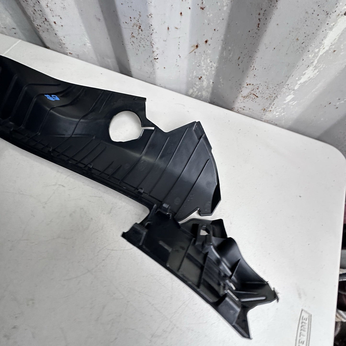 2020- 2025 TOYOTA COROLLA SEDAN REAR RIGHT C PILLAR LOWER QUARTER COVER TRIM OEM