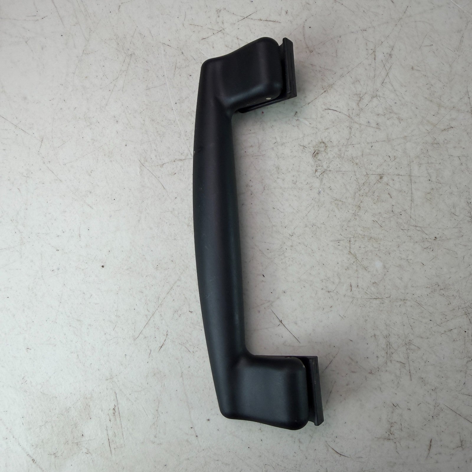 2017-2020 MASERATI LEVANTE FRONT RIGHT PASSENGER SIDE ROOF GRIP GRAB HANDLE OEM