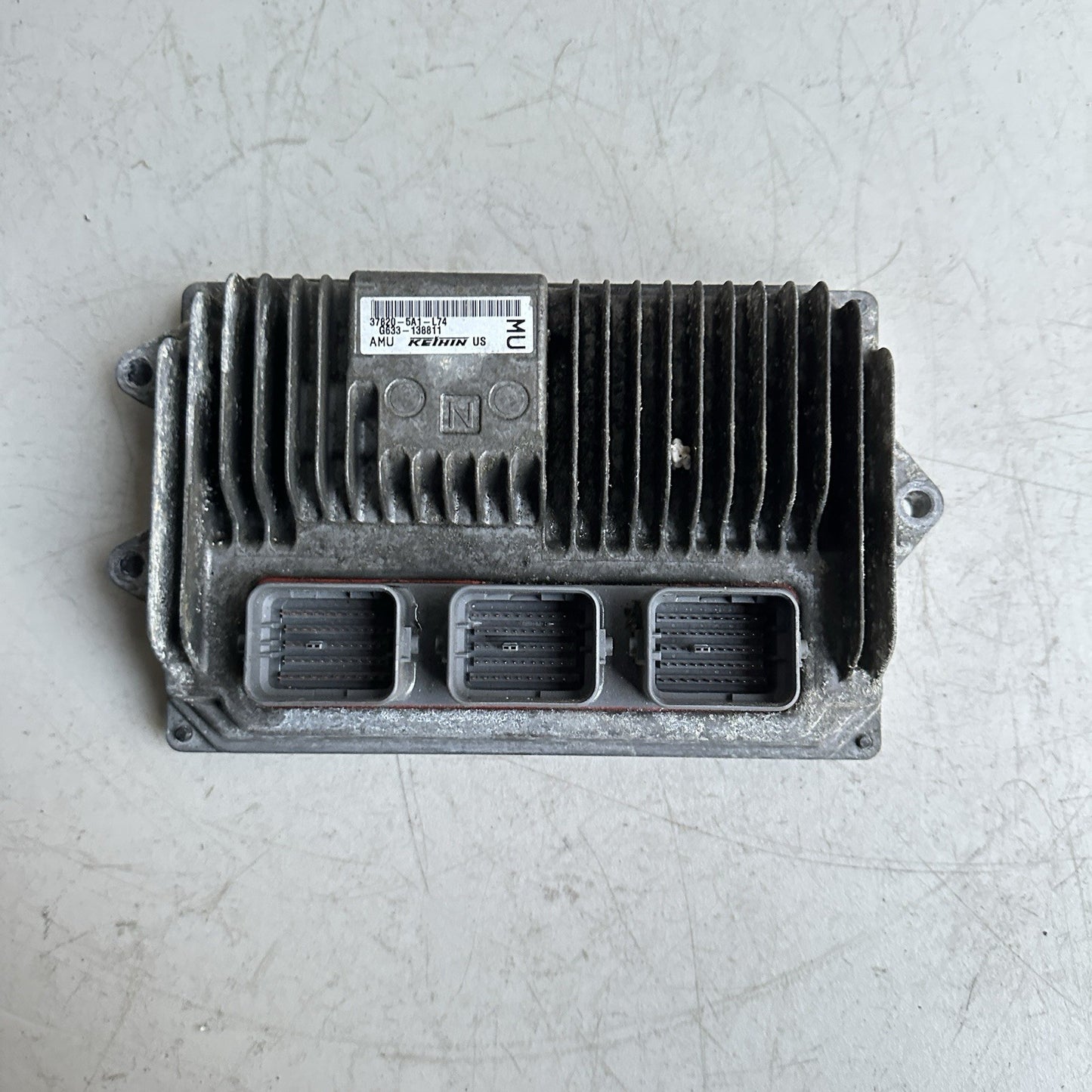 2015 Honda Accord Computer ECM Brainbox ECU OEM 37820- 5A1- L74 USED