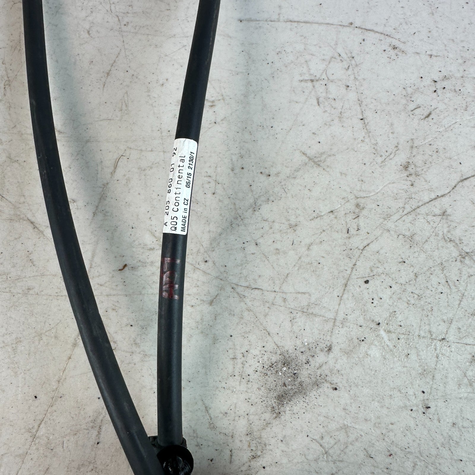 2015-2021 MERCEDES W205 C300 WINDSHEILD WASHER RESERVOIR LINE HOSE A2058600192