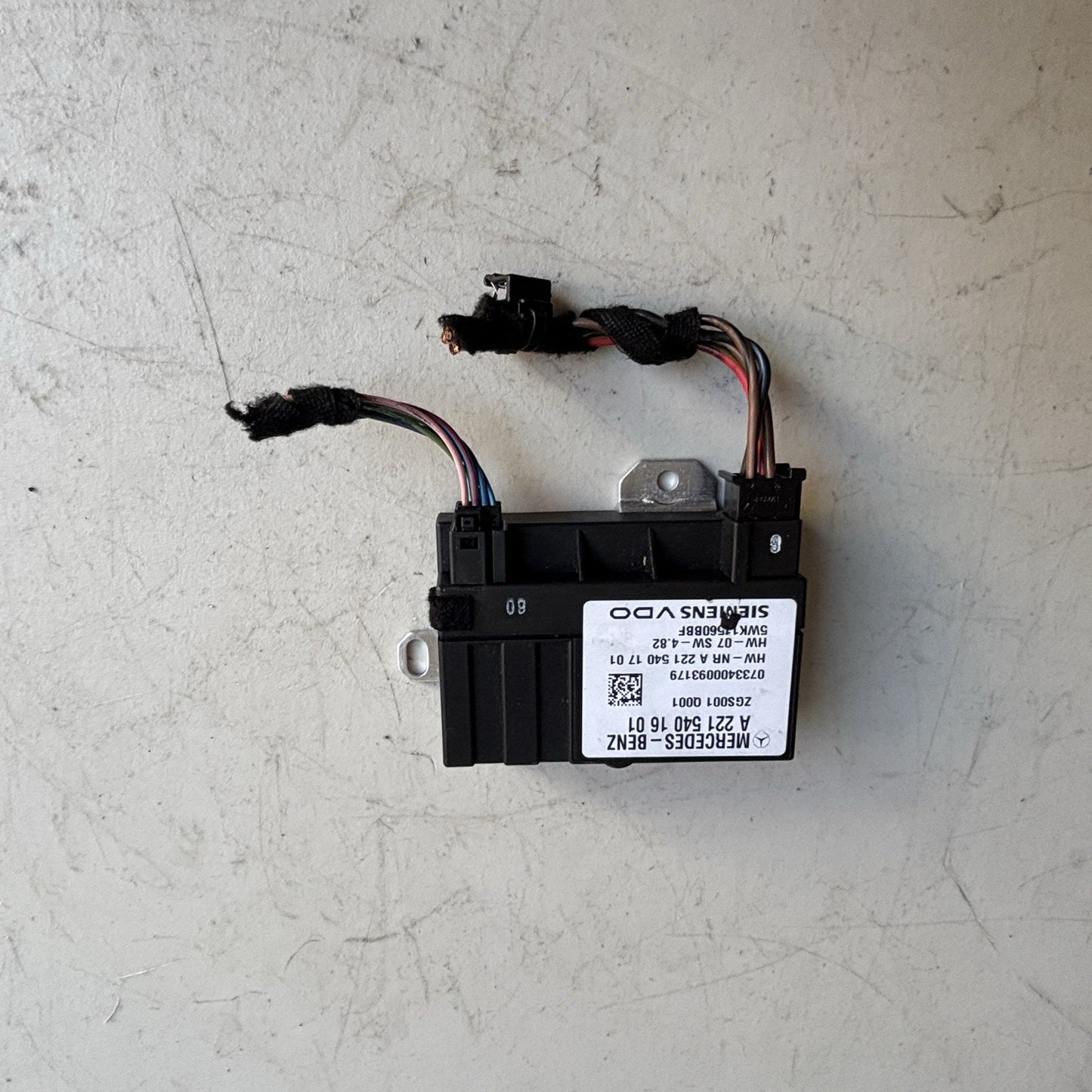 06-14 Mercedes C300 C350 S550 GL450 E350 Fuel Pump Control Module Unit W204