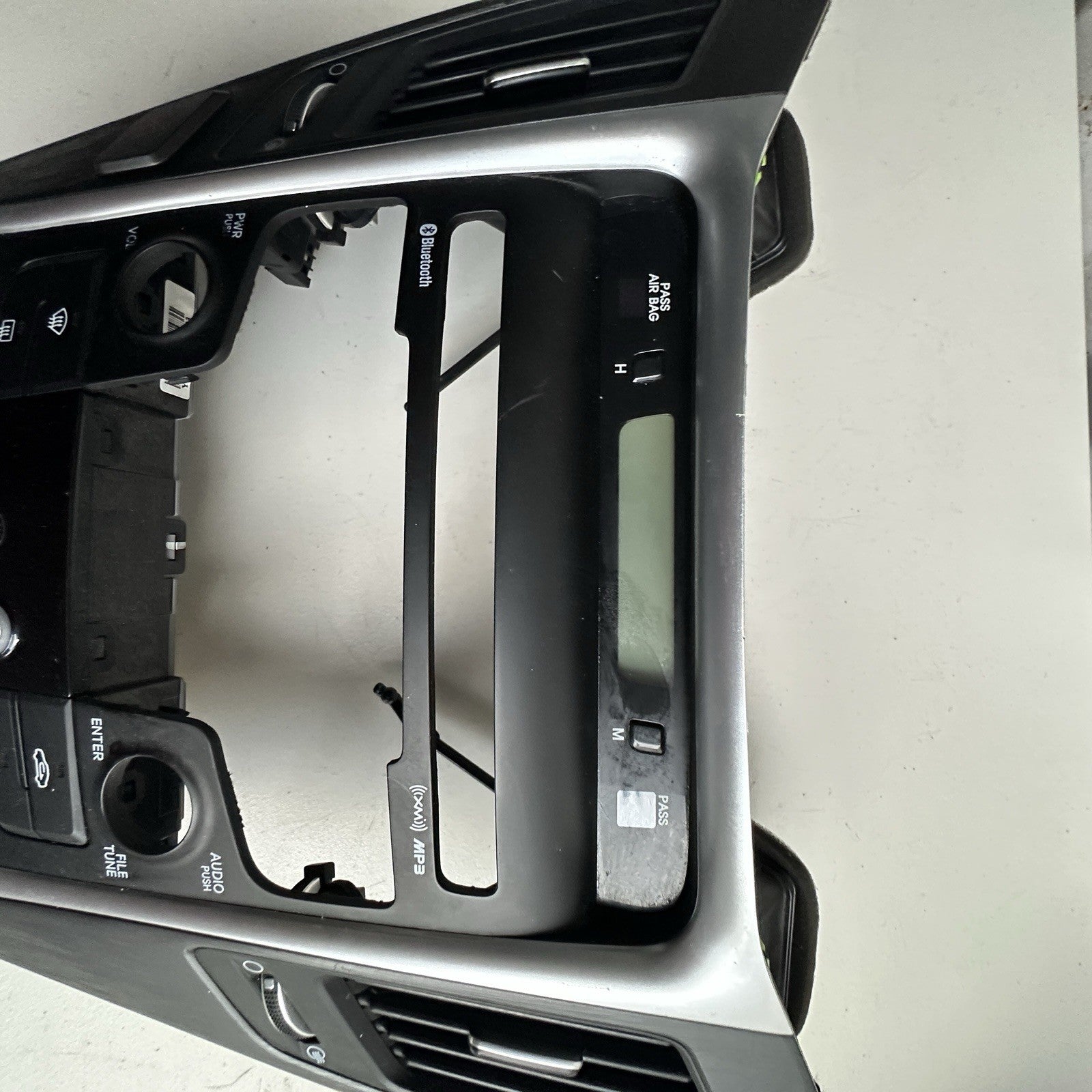 11-14 Hyundai Sonata Center Radio Bezel Climate Control Switch Ac Vents OEM