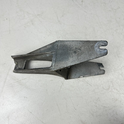 05-13 CHEVROLET CORVETTE ABS ANTI LOCK BRAKE PUMP SUPPORT BRACKET 10438259 OEM