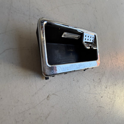 2008-14 Mercedes C300 C350 Front Center Ashtray Insert OEM A2048100330 TS0291