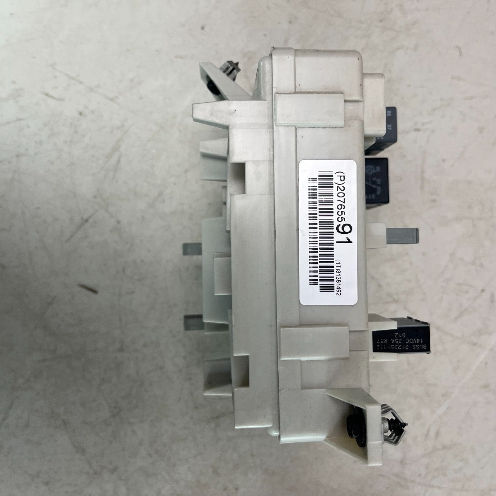 08-14 CADILLAC CTS-V INTERIOR CABIN FUSE BOX RELAY JUNCTION BLOCK 7140-5031 OEM