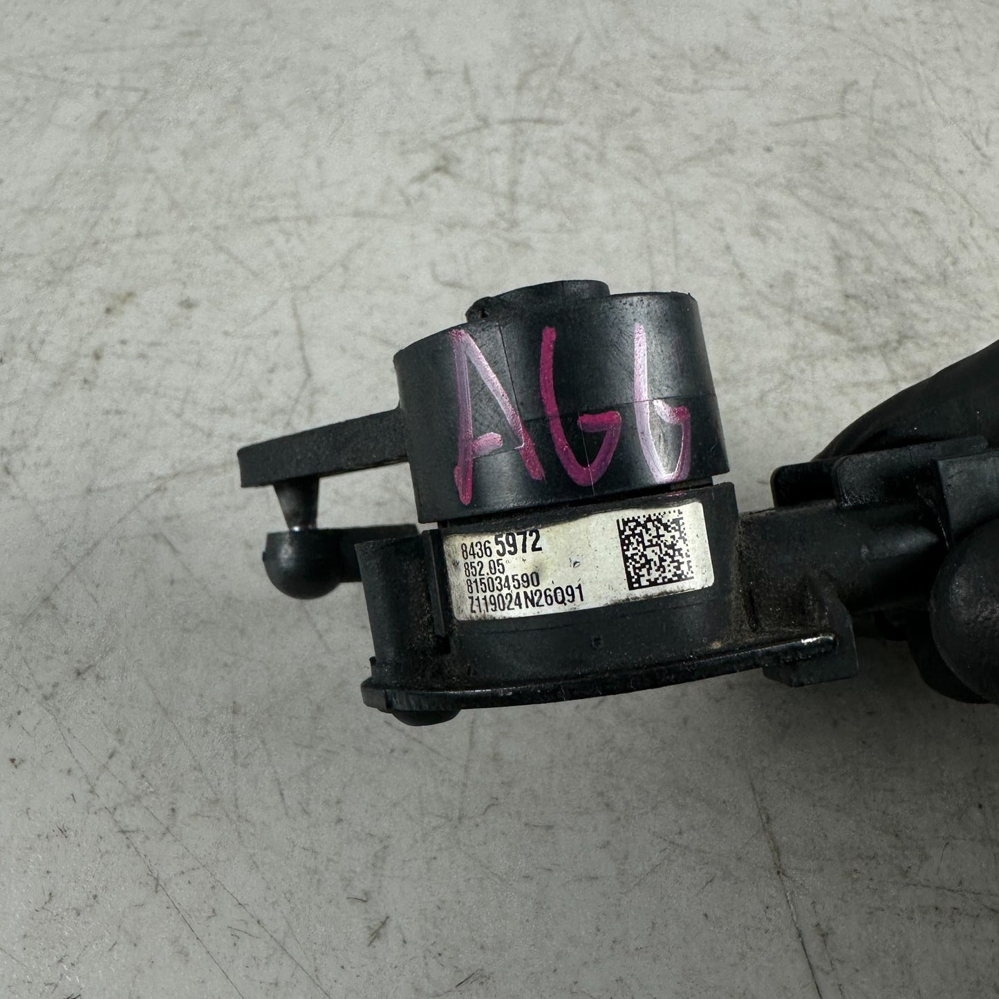 2016-24 CHEVROLET CAMARO REAR RIGHT SIDE SUSPENSION RIDE HEIGHT LEVEL SENSOR OEM