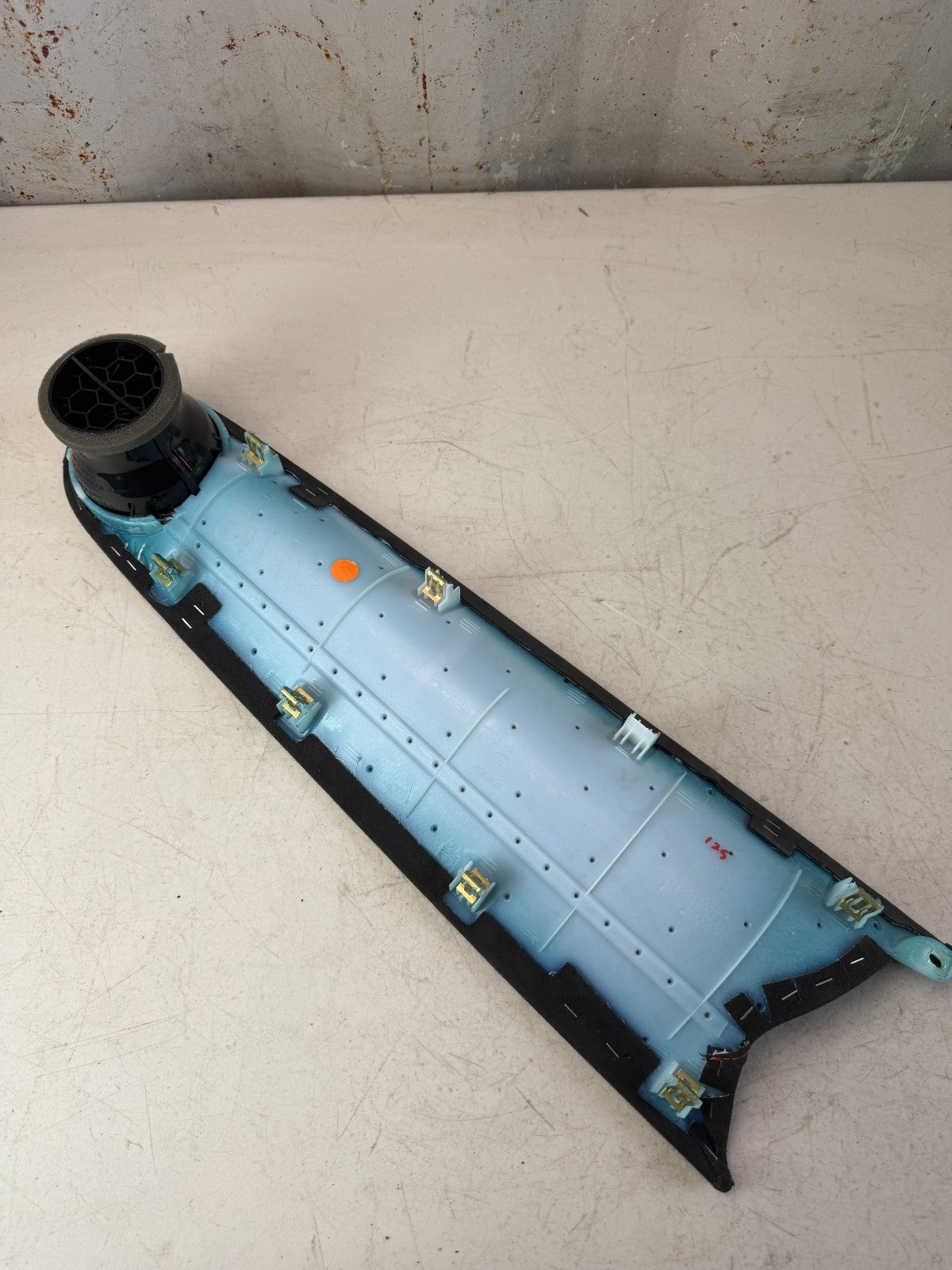 16-24 CHEVROLET CAMARO DASH CENTER RIGHT BEZEL MOLDING & AC AIR VENT GRILLE OEM