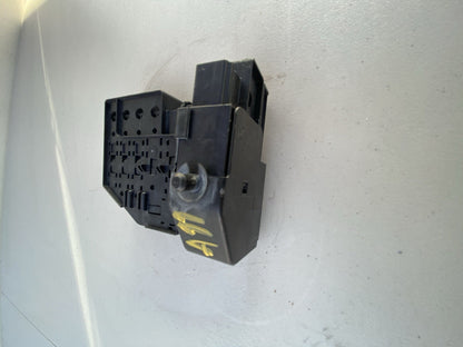 2013-2016 FORD FUSION BATTERY JUNCTION BLOCK  FUSE BOX OEM DU5T 14A094ED