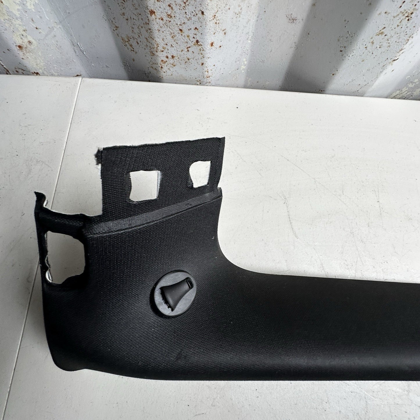 14-19 Chevy Corvette C7 Jet Black LH Windshield Garnish Molding A Pillar