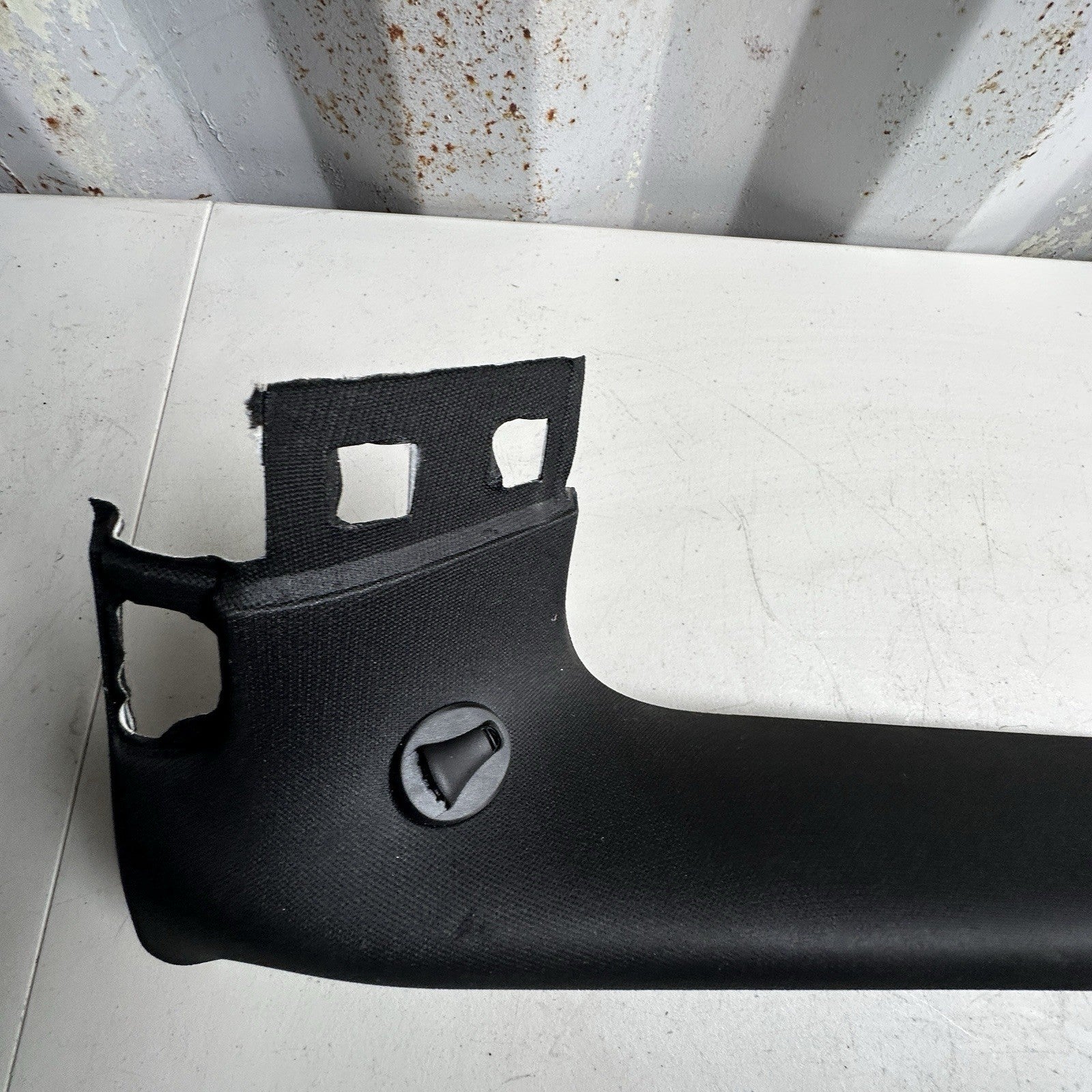 14-19 Chevy Corvette C7 Jet Black LH Windshield Garnish Molding A Pillar