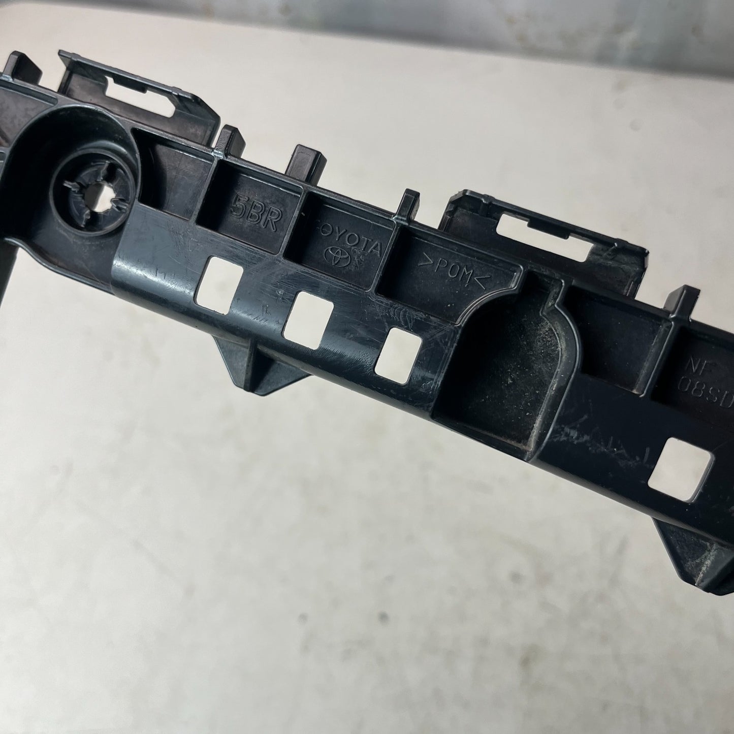 2020-2025 TOYOTA COROLLA REAR RIGHT SIDE UPPER BUMPER MOUNT SUPPORT BRACKET OEM