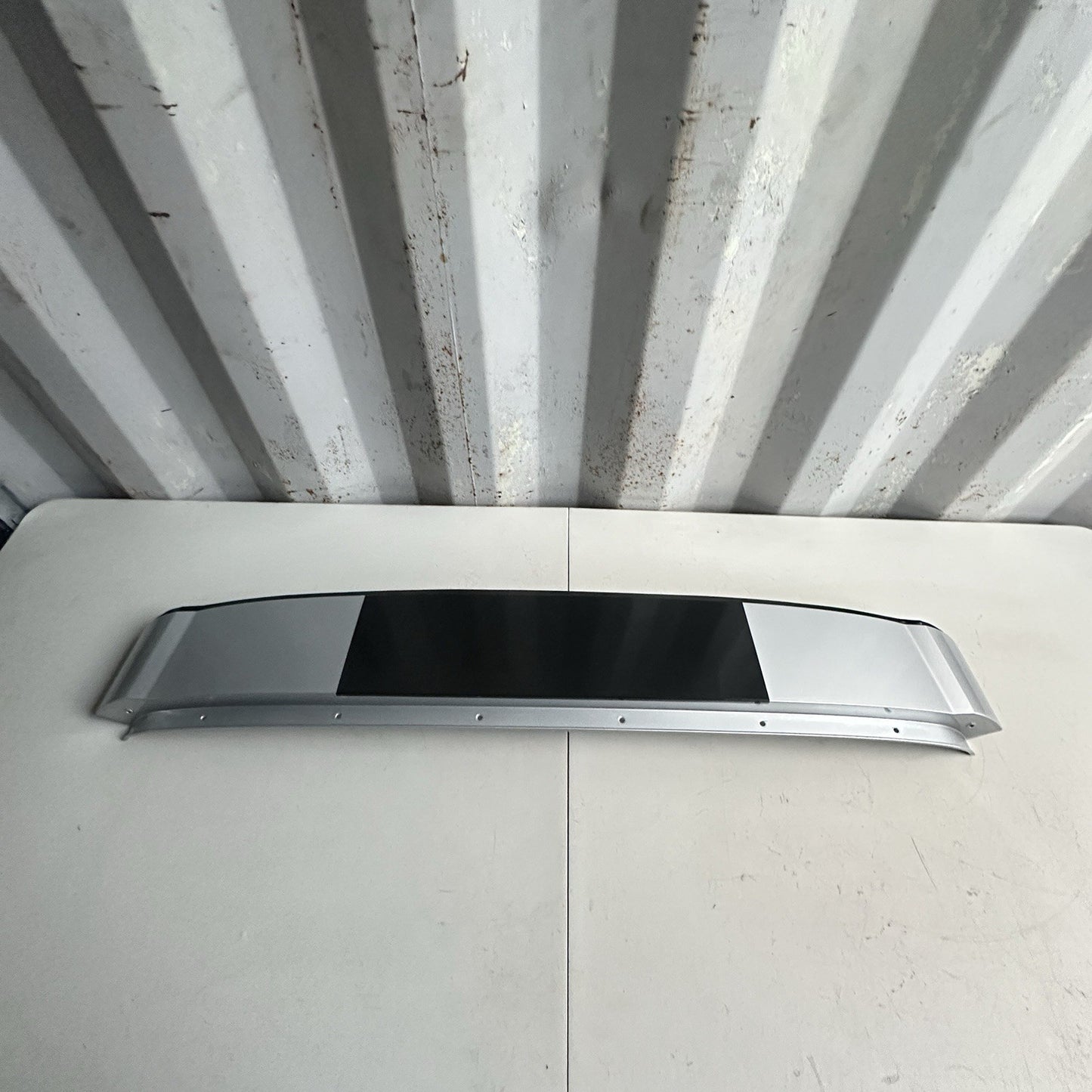14-19 Chevy C7 Corvette Exterior Halo Rear Roof Section (Silver/Black)