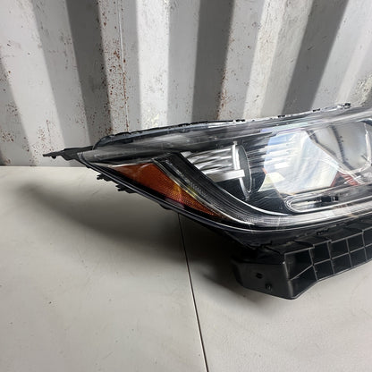   2017-2022 HONDA CR-V RIGHT PASSENGER SIDE HALOGEN HEADLIGHT OEM