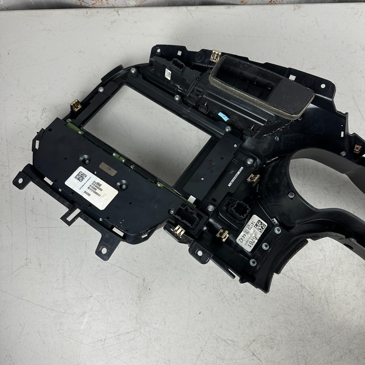 2014-2019 CHEVY CORVETTE C7 DASH INSTRUMENT GAUGE CLUSTER SCREEN TRIM PANEL OEM