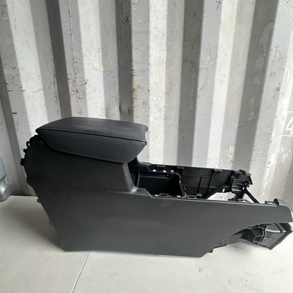 2016-2020 Kia SORENTO Center Console Armrest Lid Storage Assembly