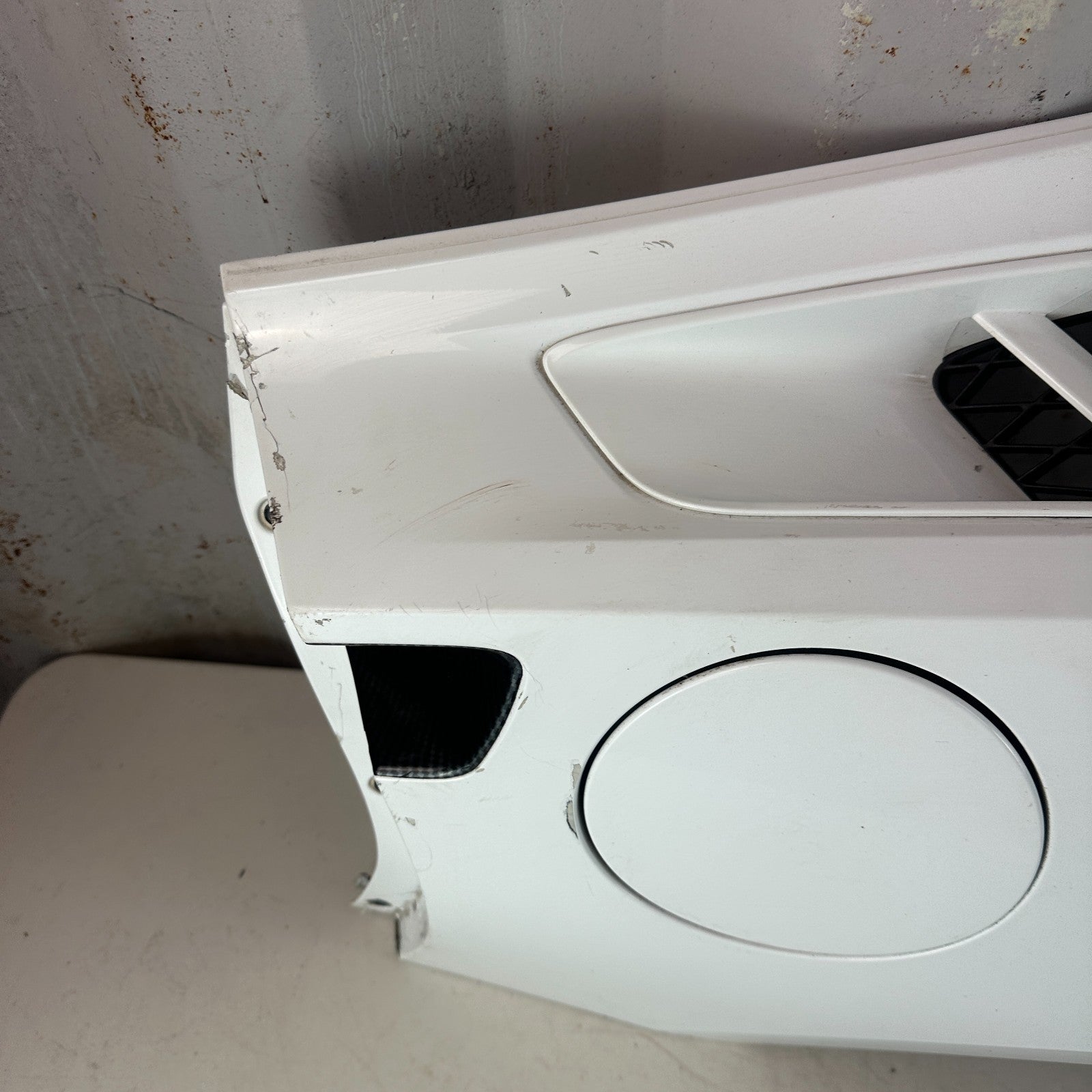 2014-2019 CHEVROLET CORVETTE C7 REAR LEFT SIDE QUARTER PANEL ASSEMBLY WHITE OEM
