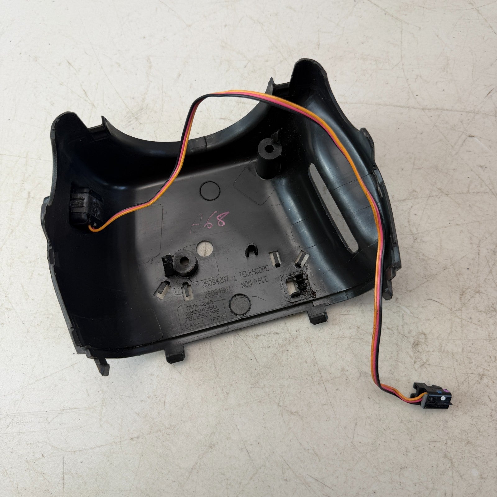 05-13 CHEVROLET CORVETTE C6 UPPER STEERING WHEEL COLUMN SHROUD COVER BLACK OEM
