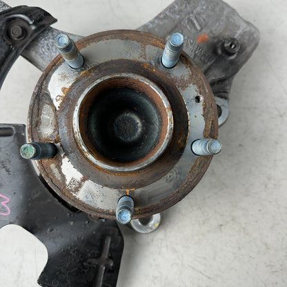 2014–2019 CHEVY CORVETTE C7 FRONT LEFT DRIVER SIDE SPINDLE KNCUKLE WHEEL HUB OEM