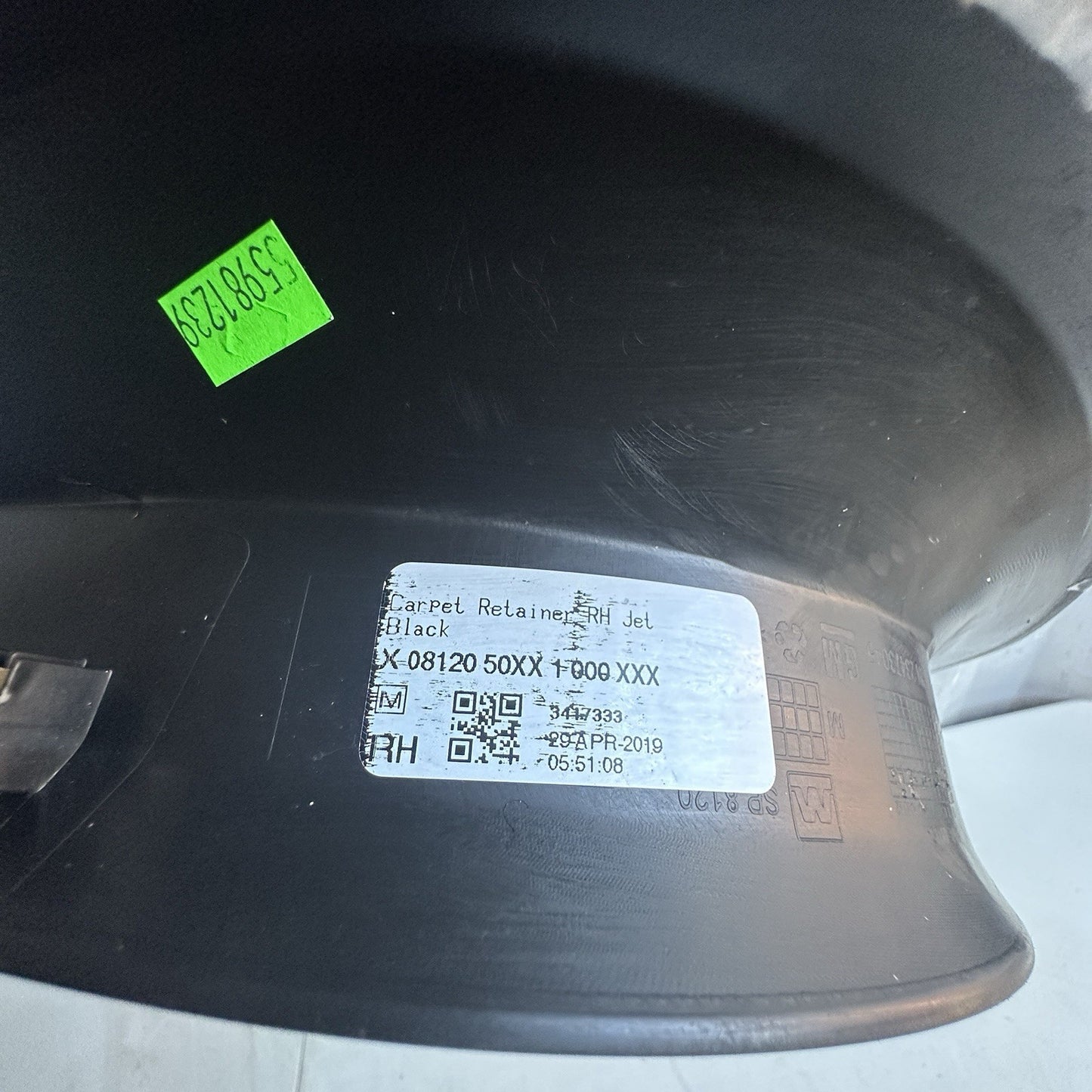2014-2019 Chevy Corvette RH Right Passenger Carpet Retainer Jet Black Used Oem