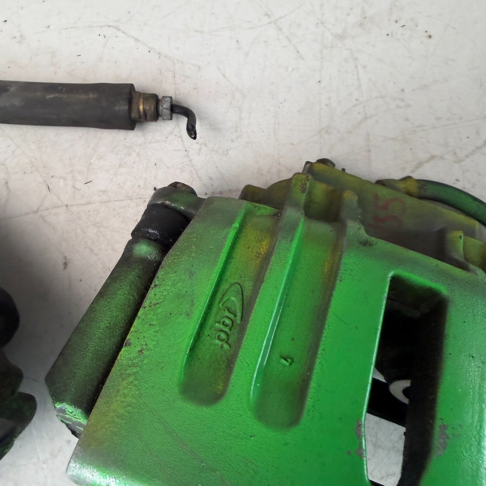 2005-2013 CHEVROLET CORVETTE C6 FRONT LEFT & RIGHT BRAKE CALIPER PAIR GREEN OEM