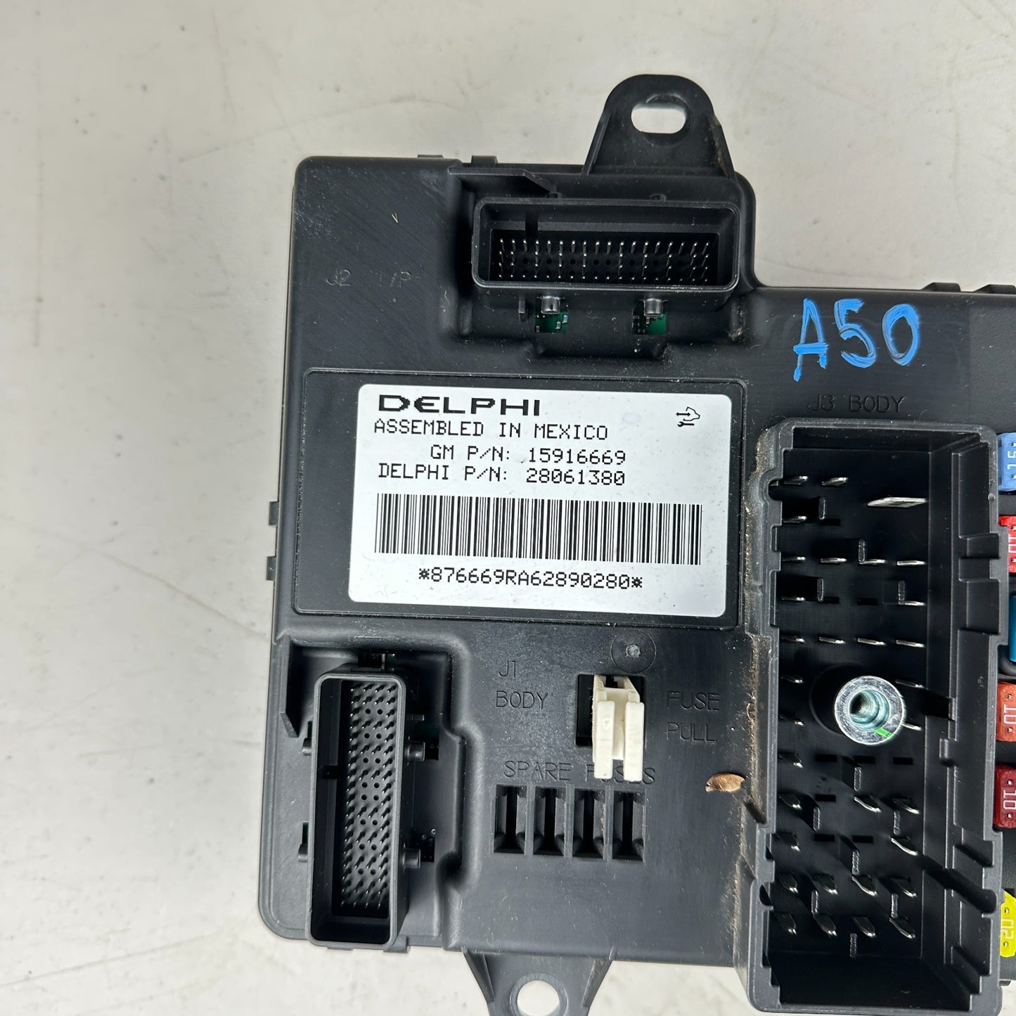 06-07 C6 Corvette BCM Fuse Box Junction Block Body Control Module 15916669