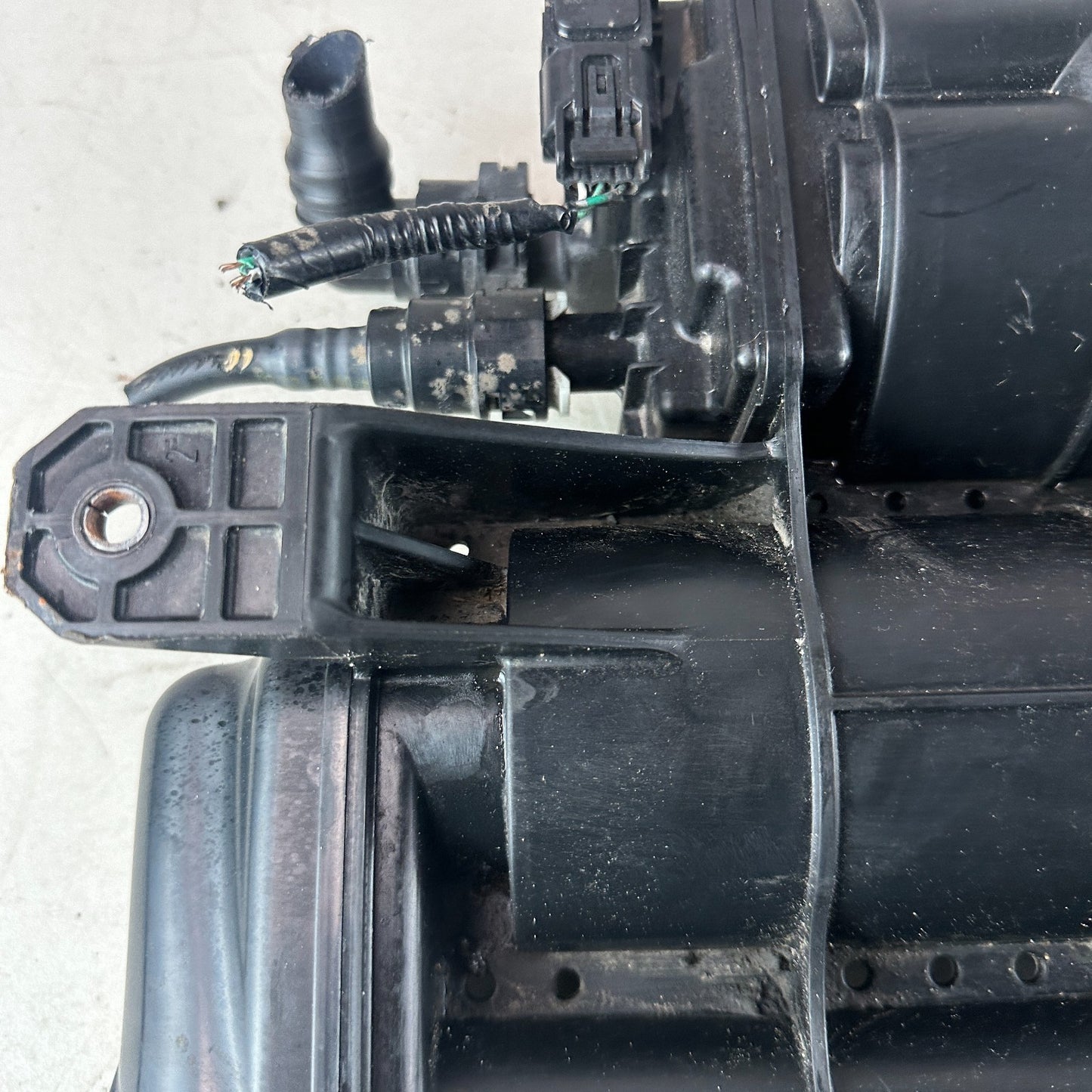 2015-2017 ACURA TLX FUEL VAPOR EVAPORATOR CHARCOAL CANISTER 17300TZ7A010M1 OEM