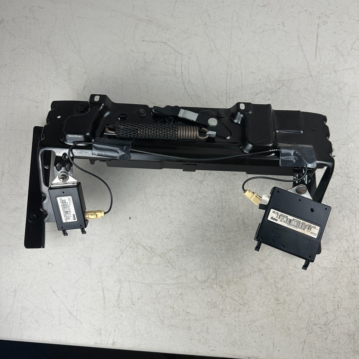 2014-2019 CHEVROLET CORVETTE C7 TRUNK LOCK RELEASE LATCH ASSEMBLY 15220345 OEM
