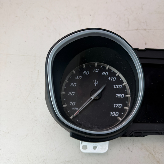 2017-2024 MASERATI LEVANTE SPEEDOMETER INSTRUMENT CLUSTER 670105579 30K MILEAGE