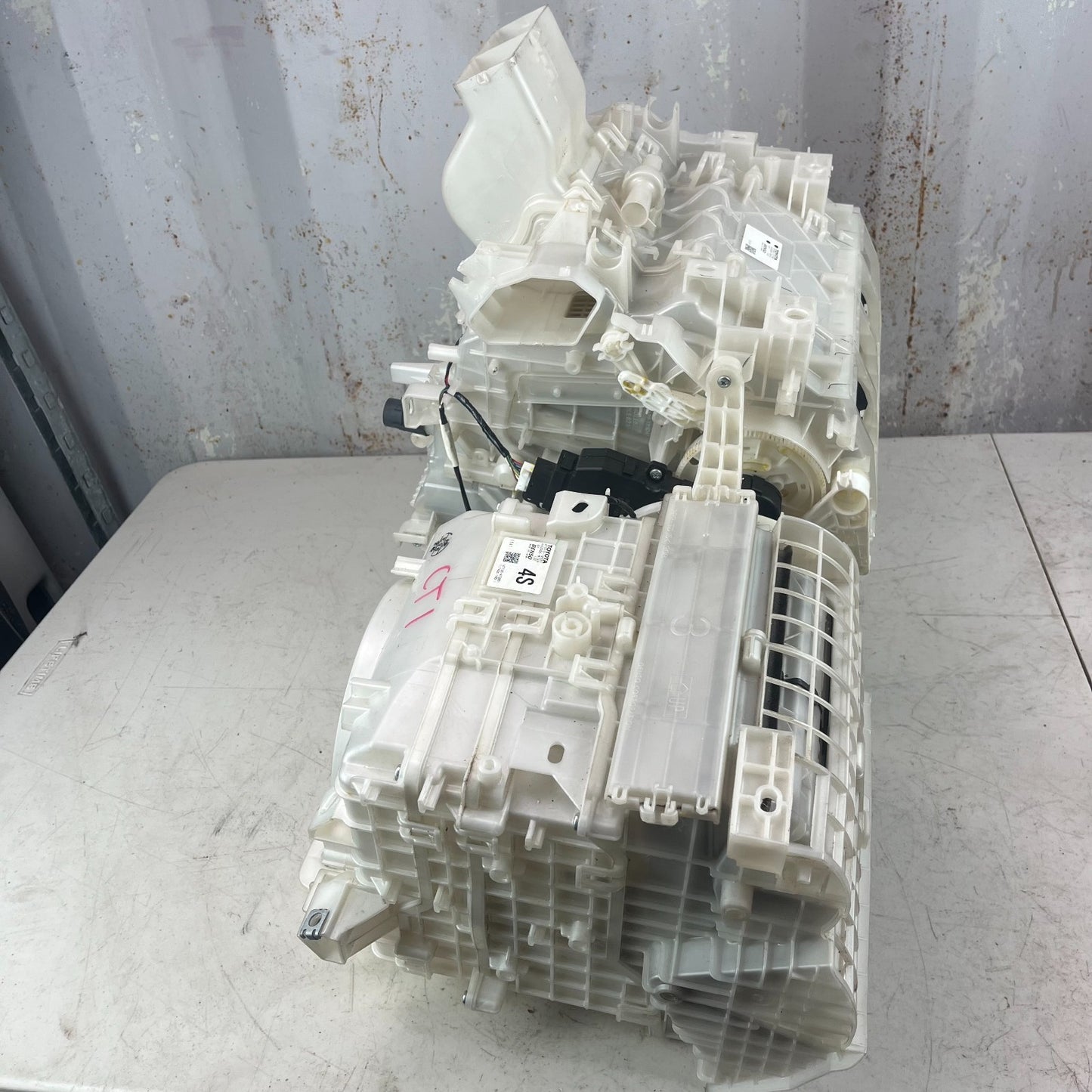 2019-2025 TOYOTA COROLLA HVAC HEATER CORE BLOWER MOTOR HOUSING 87010-12860 OEM