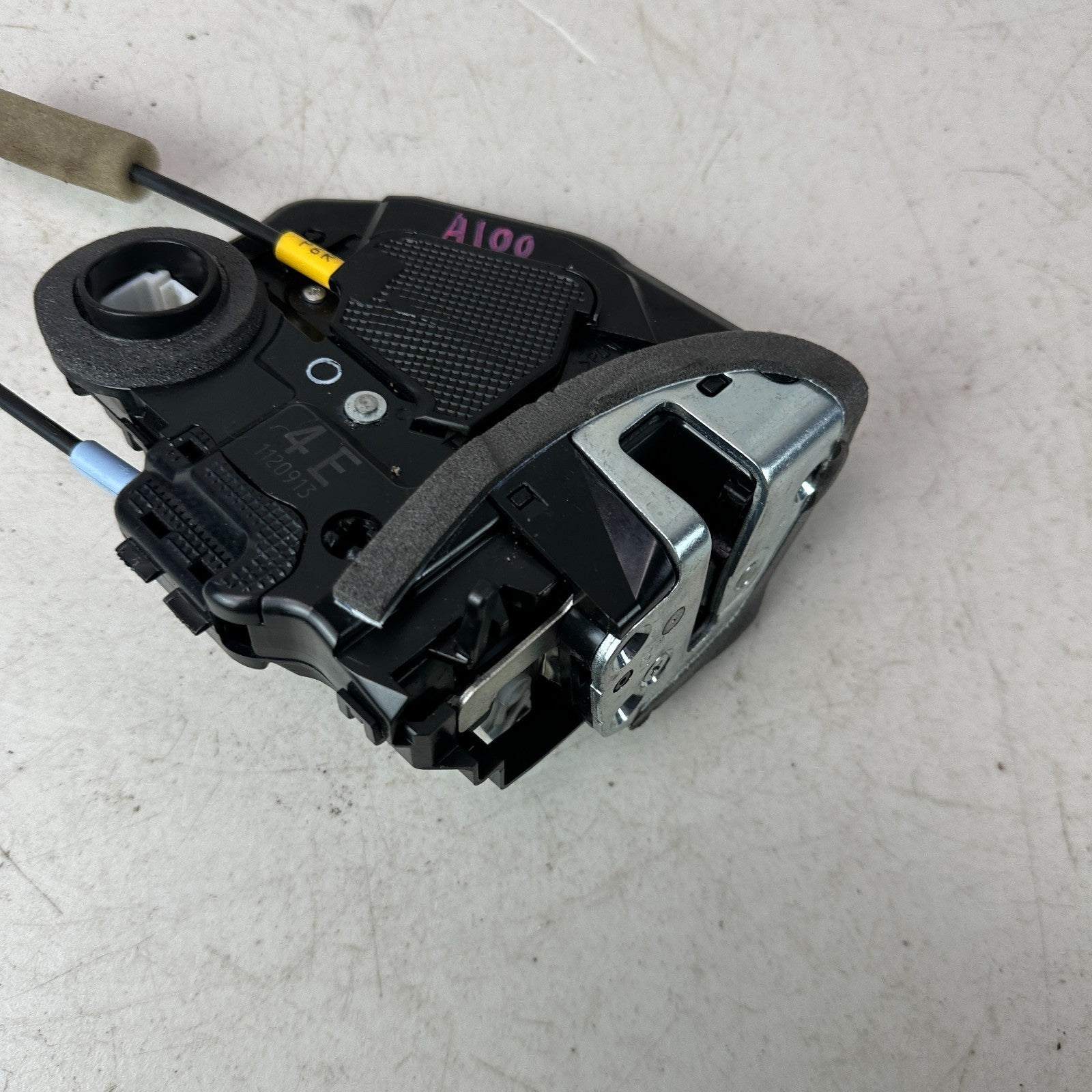 2019-2022 TOYOTA COROLLA REAR RIGHT SIDE DOOR LOCK LATCH ACTUATOR 6905006100 OEM