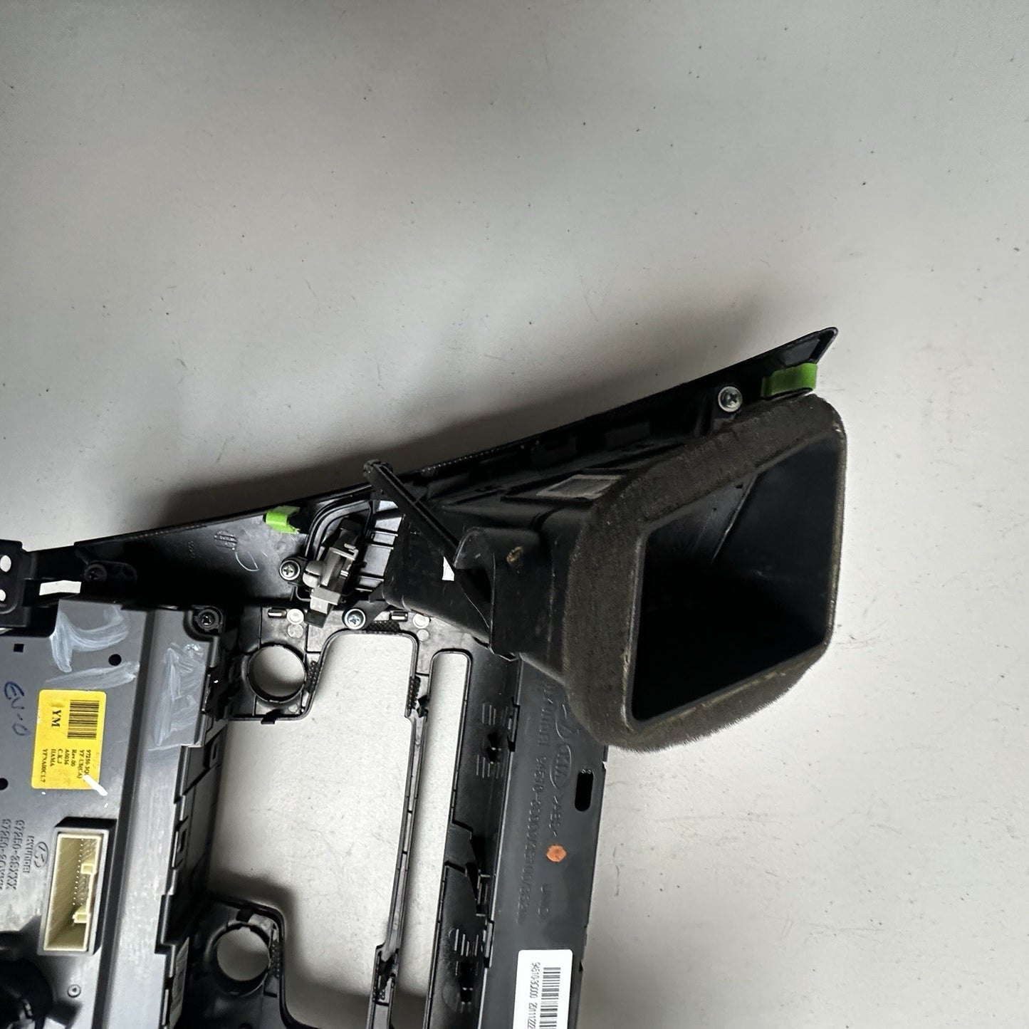 11-14 Hyundai Sonata Center Radio Bezel Climate Control Switch Ac Vents OEM